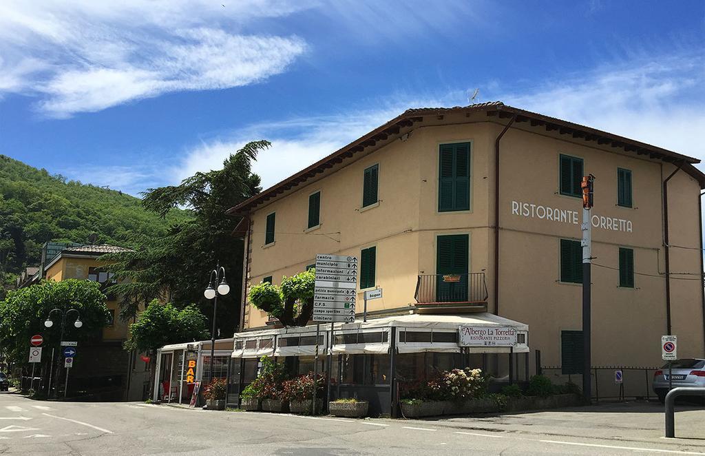 Albergo Ristorante La Torretta 카스틸리오네 델 페폴리 외부 사진